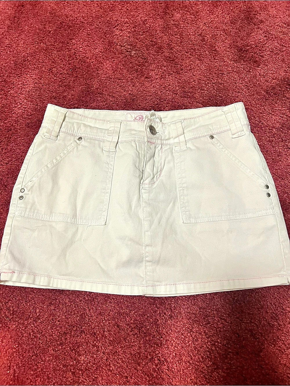 Y2K Floral Mini Skirt in Cream